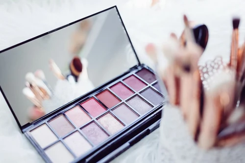 Beauty influencer collaboration