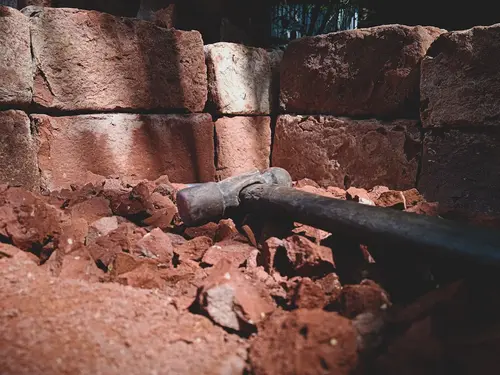 Construction tools